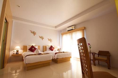 Marina Residence Strand Bang Rak Exterior foto